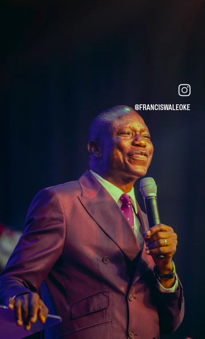 Archbishop Francis Wale Oke ministering